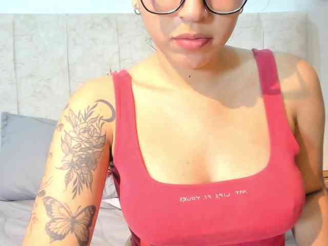 MariaFoxx webcam