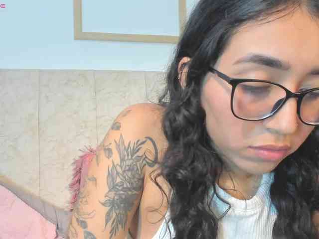 MariaFoxx webcam