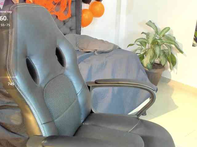 MariaFoxx webcam