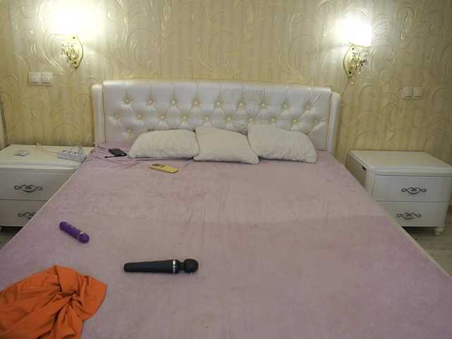 EliaRose's BongaCams show and profile