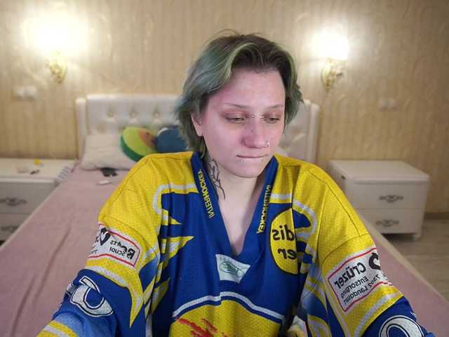 EliaRose's BongaCams show and profile