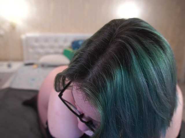 EliaRose's BongaCams show and profile