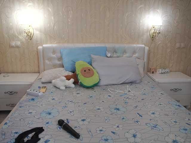 EliaRose's BongaCams show and profile