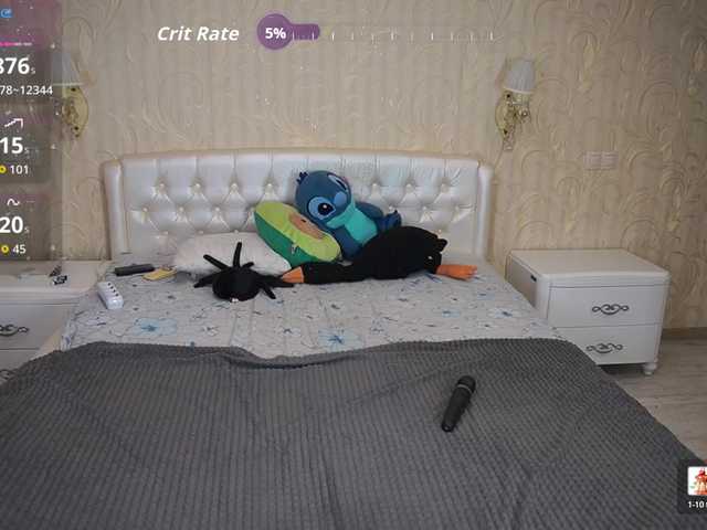 MiaVienne webcam bongacams model stream image