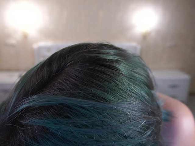 MiaVienne webcam bongacams model stream image