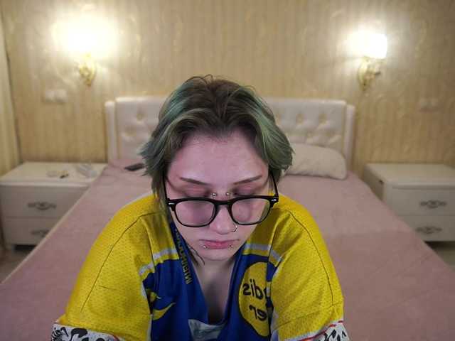 EliaRose's BongaCams show and profile