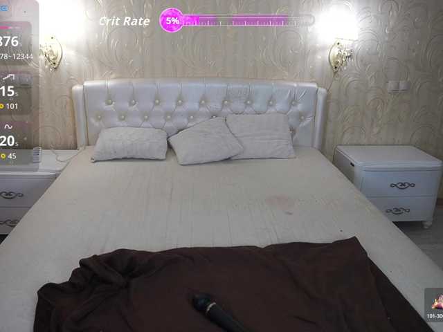 MiaVienne webcam bongacams model stream image