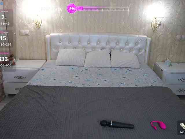 MiaVienne webcam
