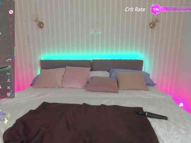 LunaaMayy webcam