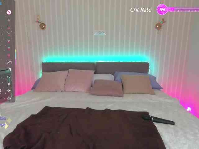 LunaaMayy webcam