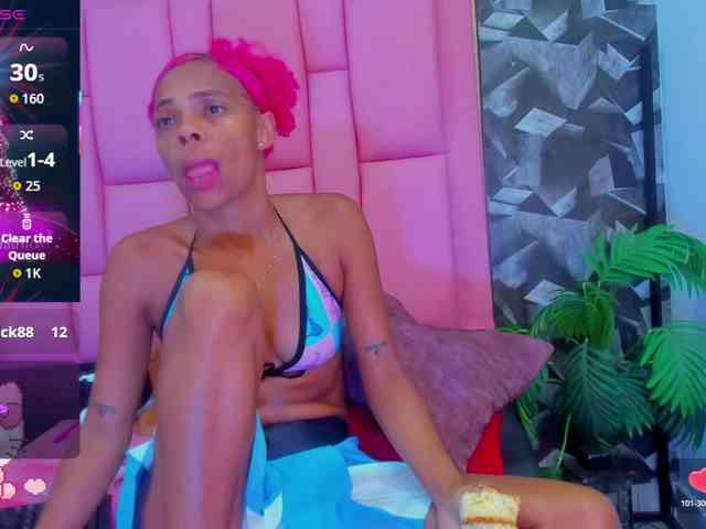 Brithanyslim Live Webcam on BongaCams