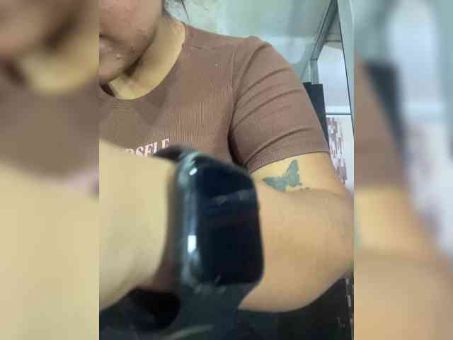 AnyRusso webcam