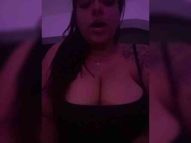 AnyRusso webcam