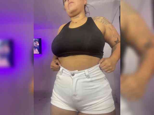 AnyRusso webcam