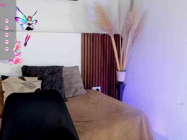 Alicia-20 webcam