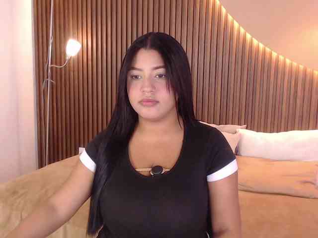 Alicia-20 webcam