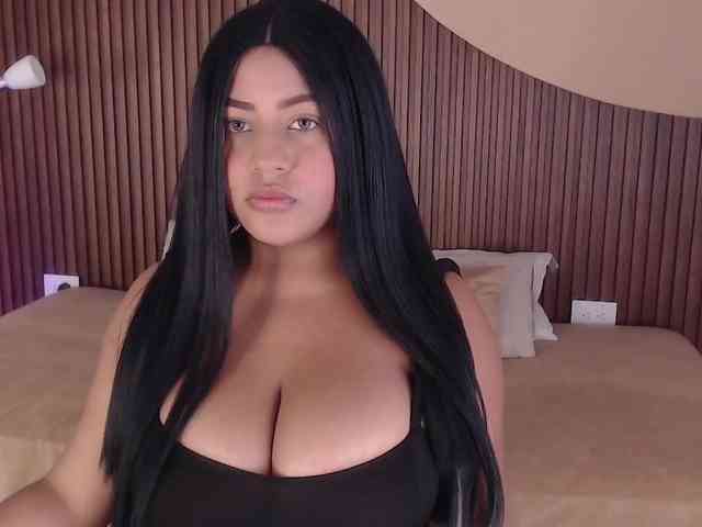 Alicia-20 webcam