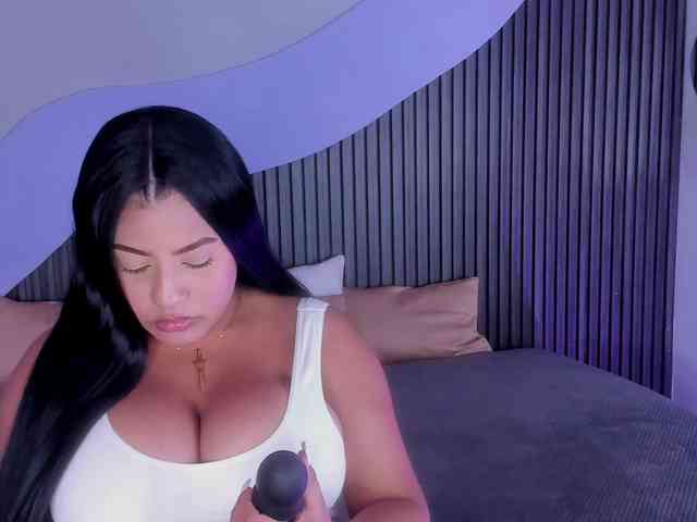 Alicia-20 webcam