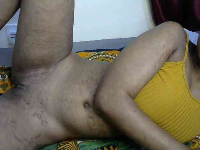 Miss-riri webcam