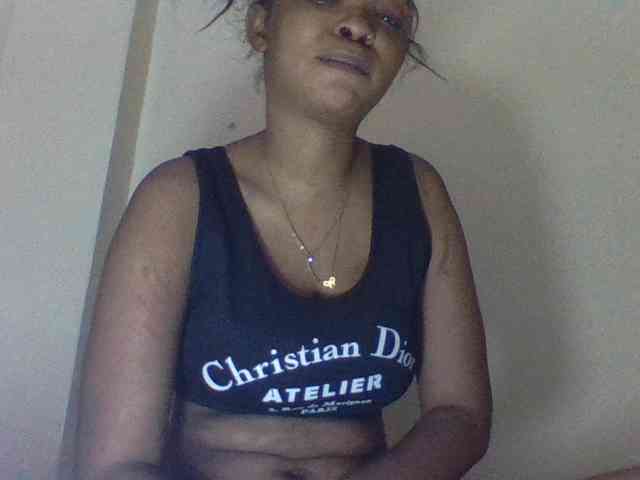 Miss-riri webcam