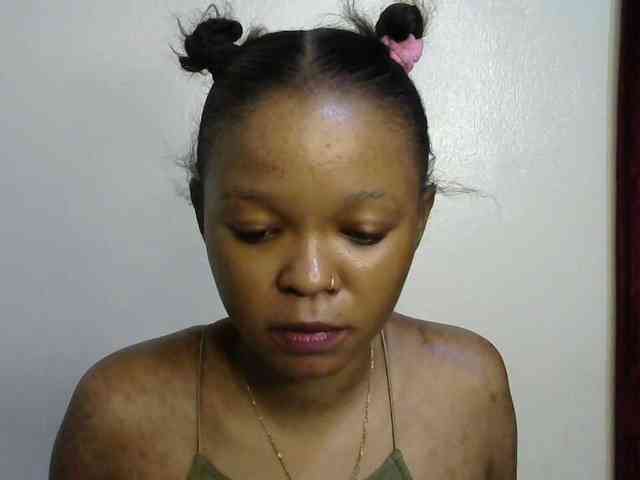 Miss-riri webcam