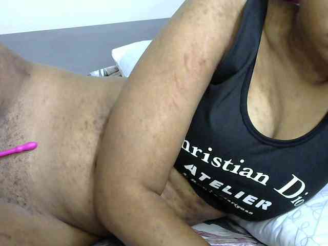 Miss-riri webcam