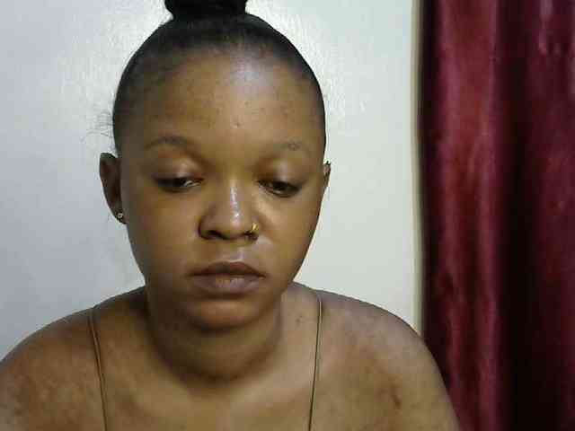 Miss-riri webcam