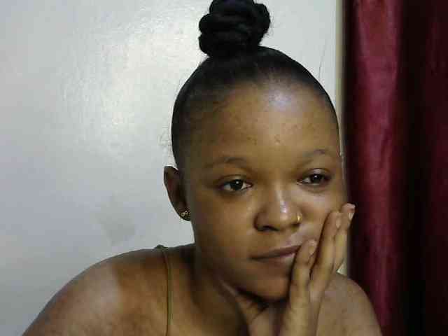 Miss-riri webcam