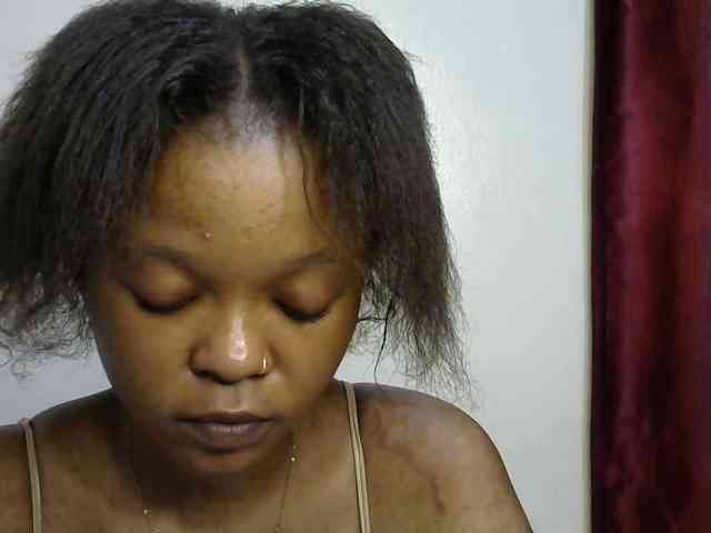 Miss-riri webcam