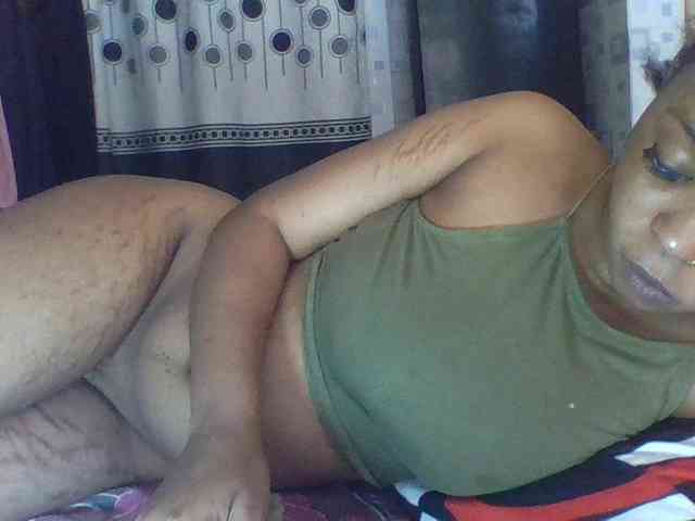 Miss-riri webcam