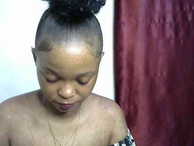 Miss-riri webcam