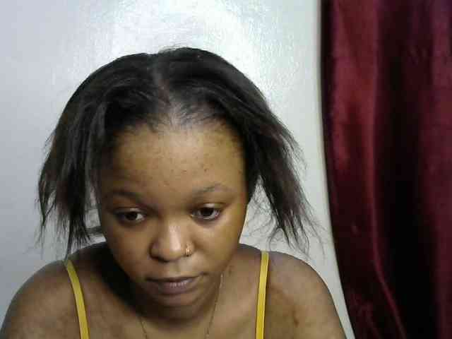 Miss-riri webcam