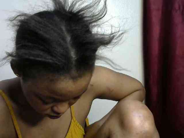 Miss-riri webcam