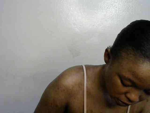 Miss-riri's webcam live show