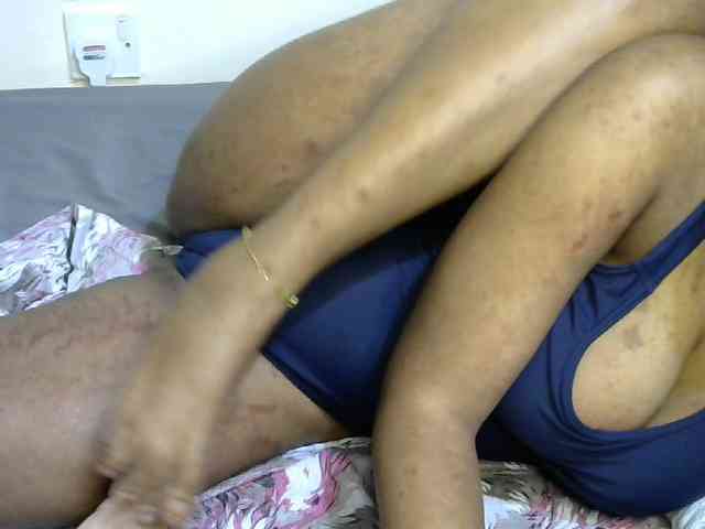 Miss-riri webcam