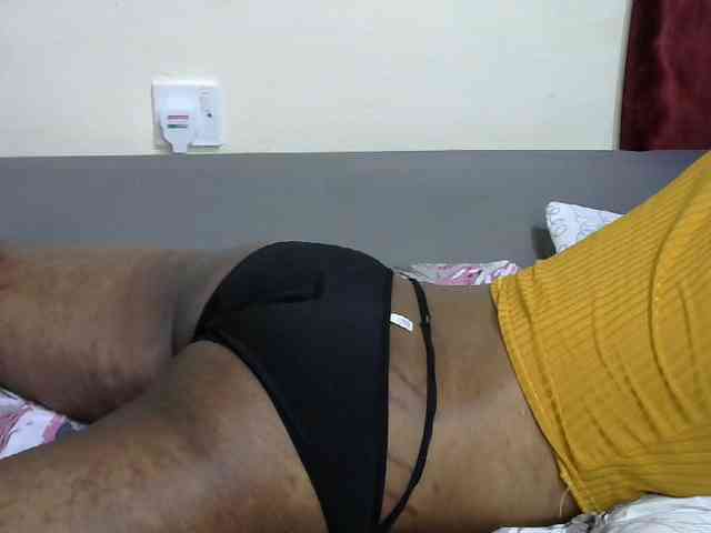 Miss-riri webcam