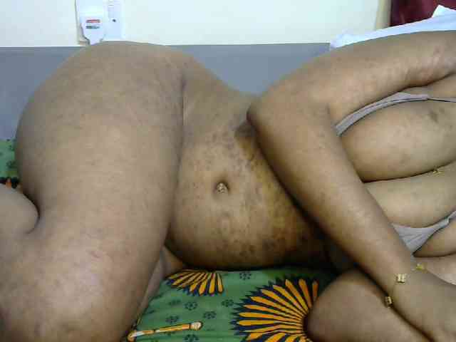 Miss-riri webcam