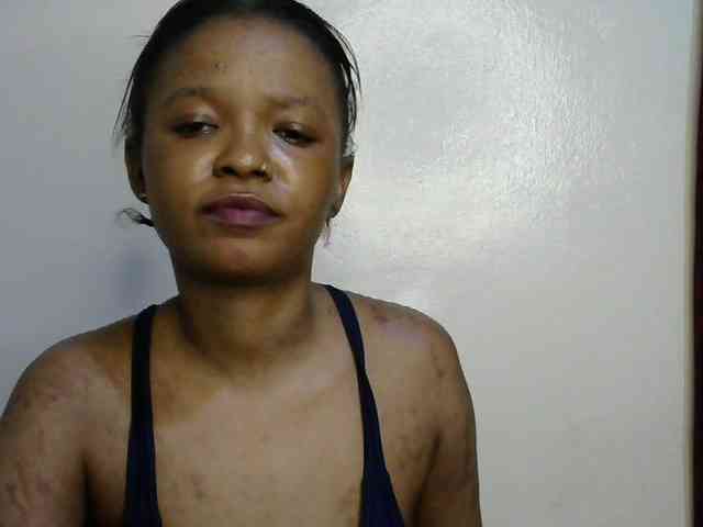 Miss-riri webcam