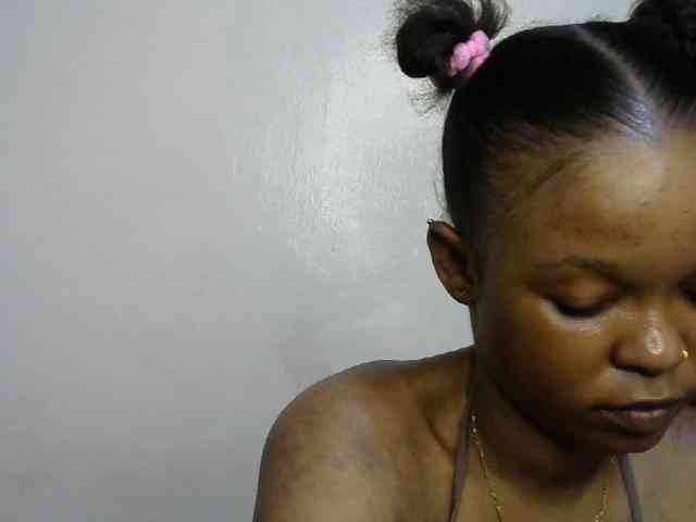 Miss-riri webcam