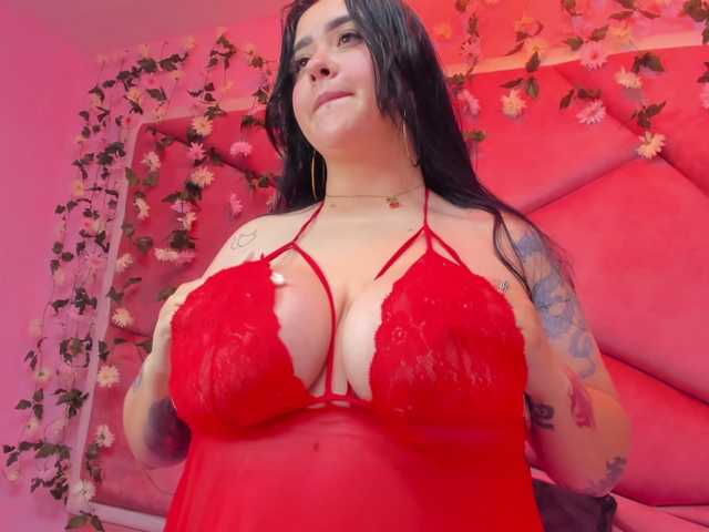 VictoriaRossy webcam