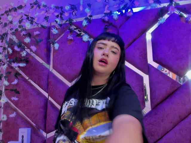 VictoriaRossy webcam