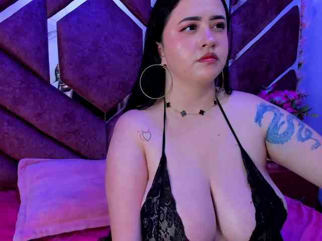 VictoriaRossy webcam