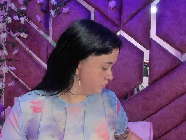 VictoriaRossy webcam