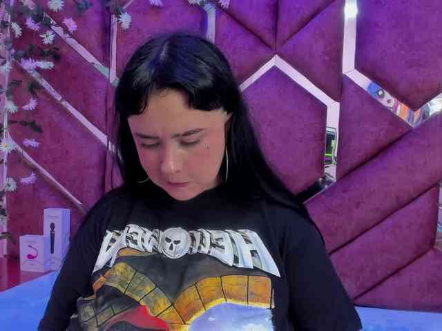 VictoriaRossy webcam