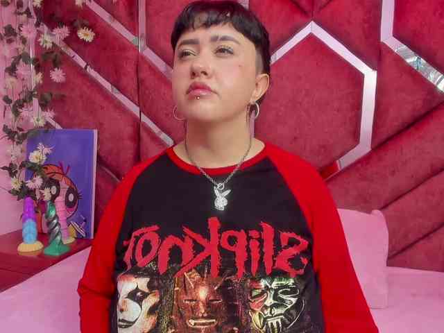 VictoriaRossy webcam