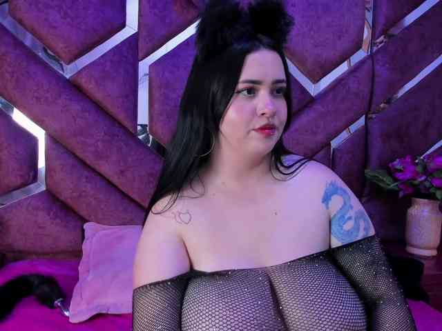 VictoriaRossy webcam