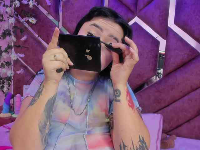 VictoriaRossy webcam