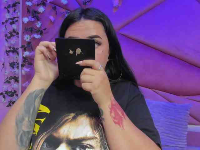 VictoriaRossy webcam