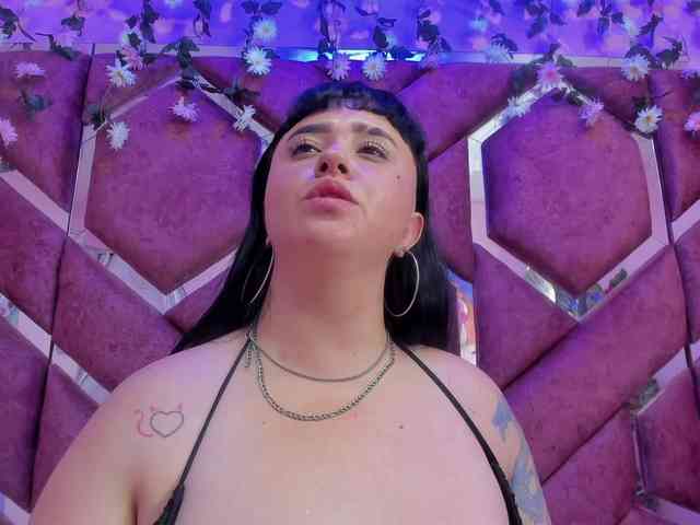 VictoriaRossy webcam