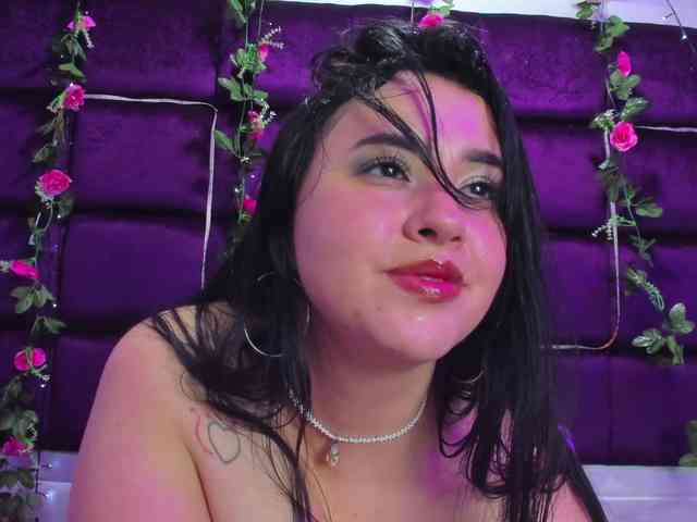 VictoriaRossy webcam